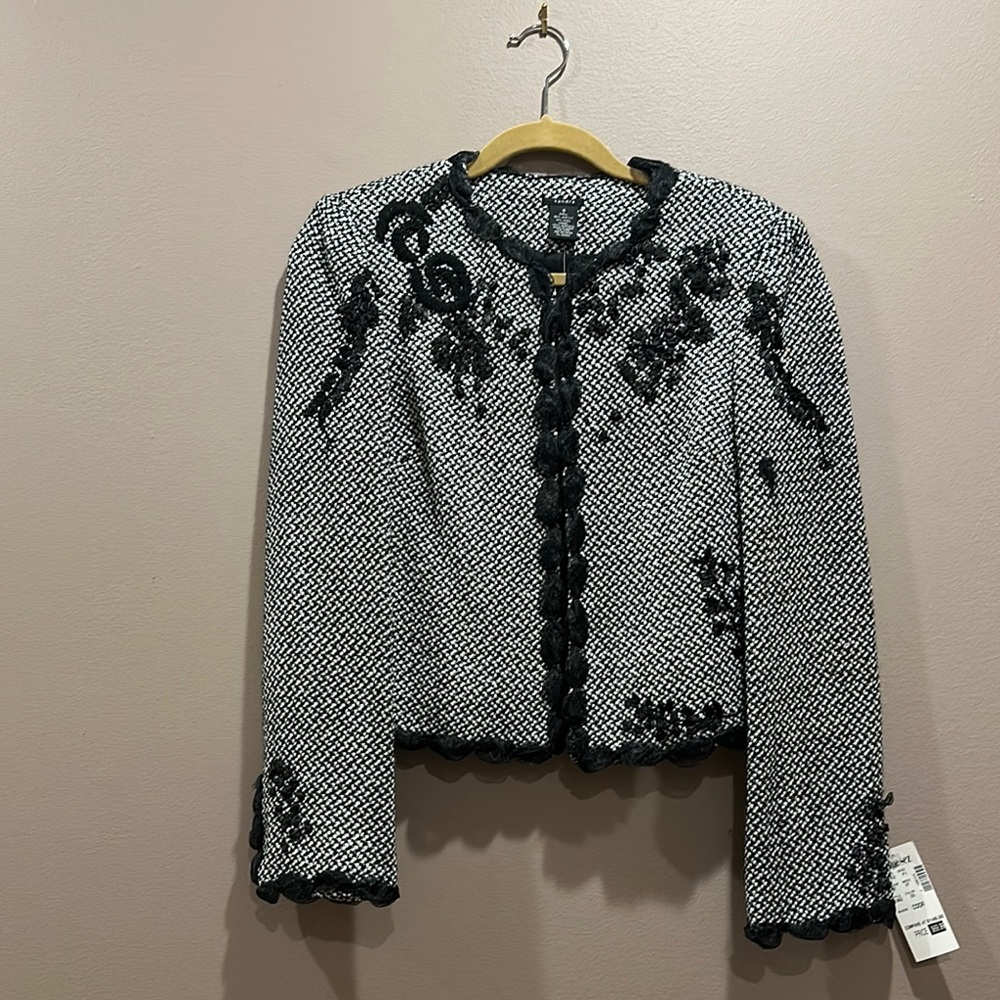 Chic Black and White Embroidered Jacket